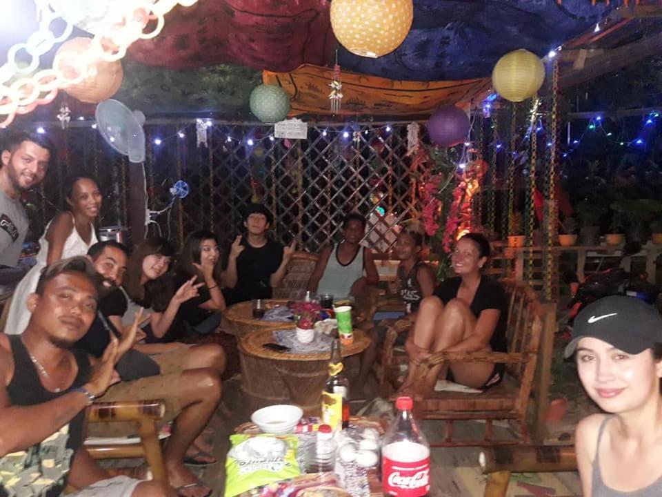 Sun Valley Hostel El Nido Eksteriør billede