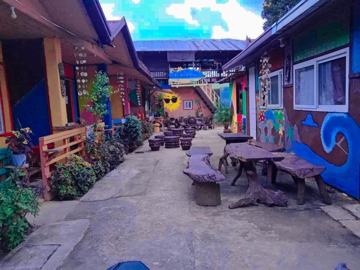Sun Valley Hostel El Nido Eksteriør billede